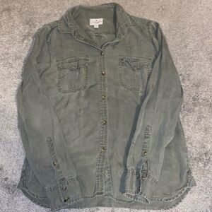 AEO Button-Down Long Sleeve Shirt, Medium